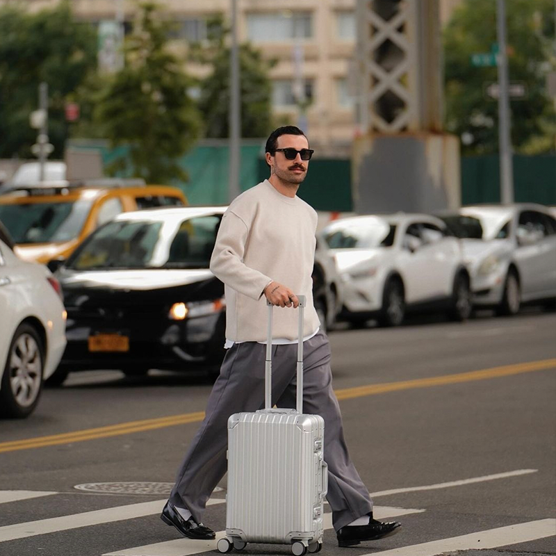 International: Aluminum Edition