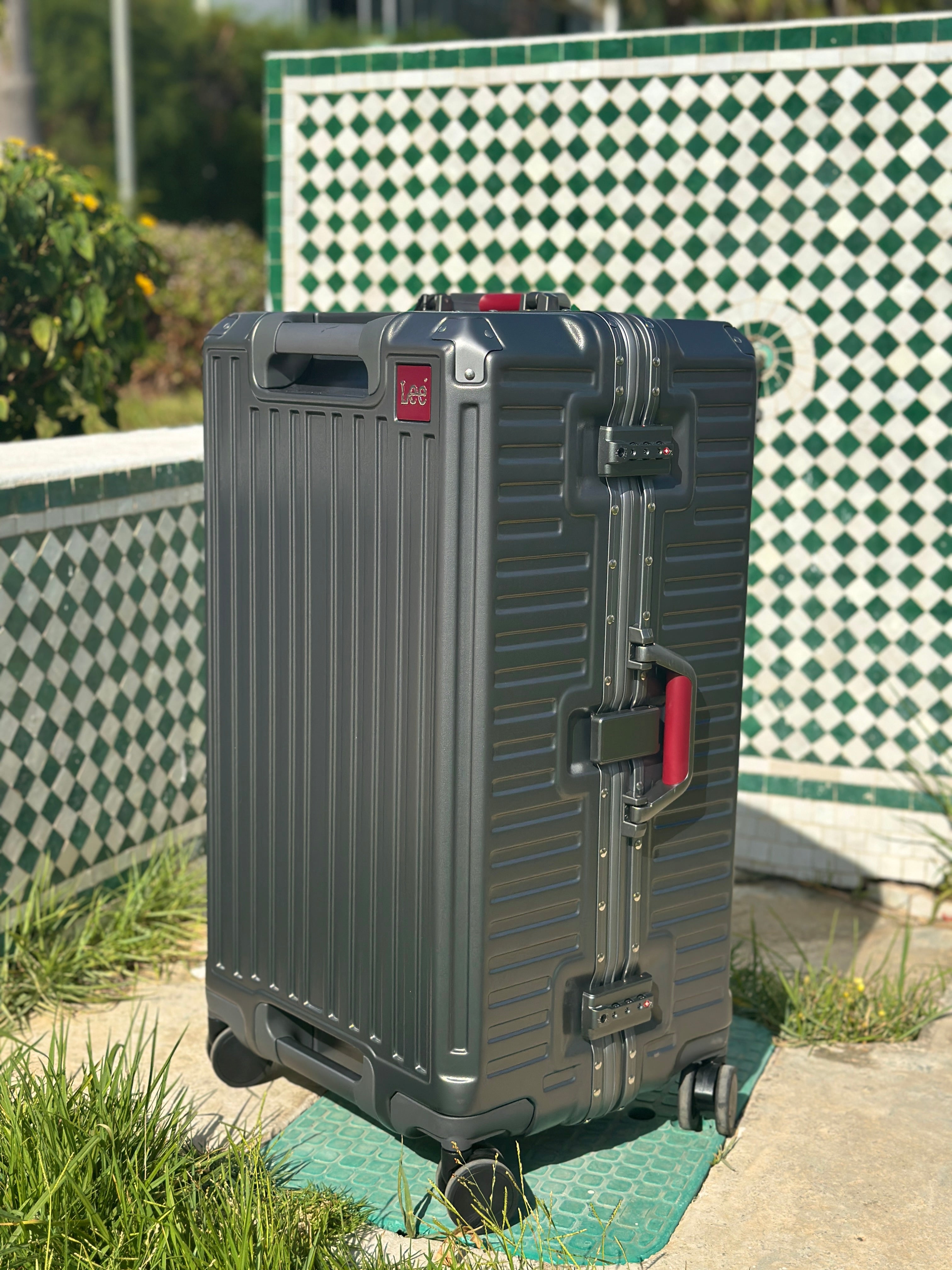 LEE x TORU Aluminium Édition Limitée Cerise