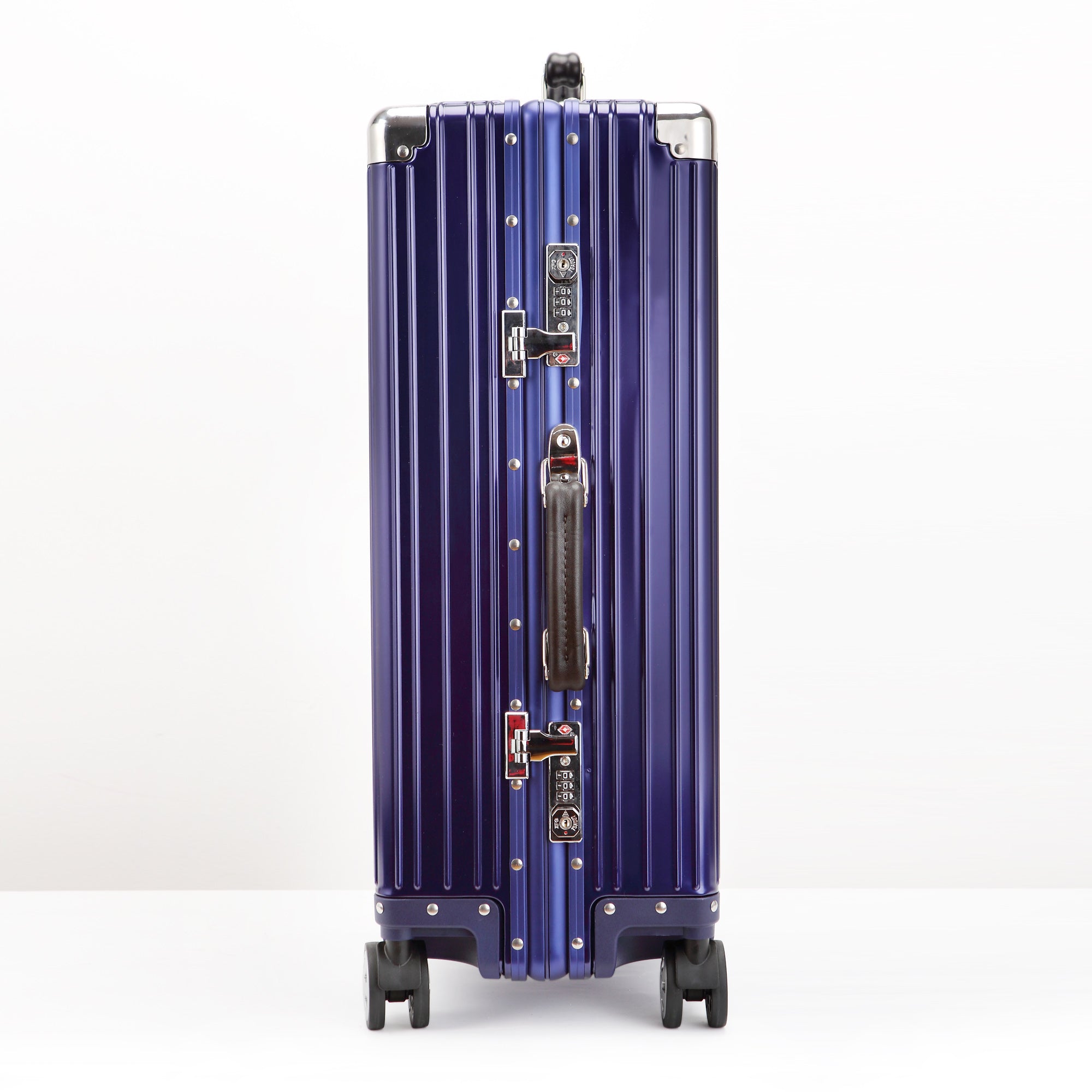 Valise AERON en polycarbonate et aluminium mélangés
