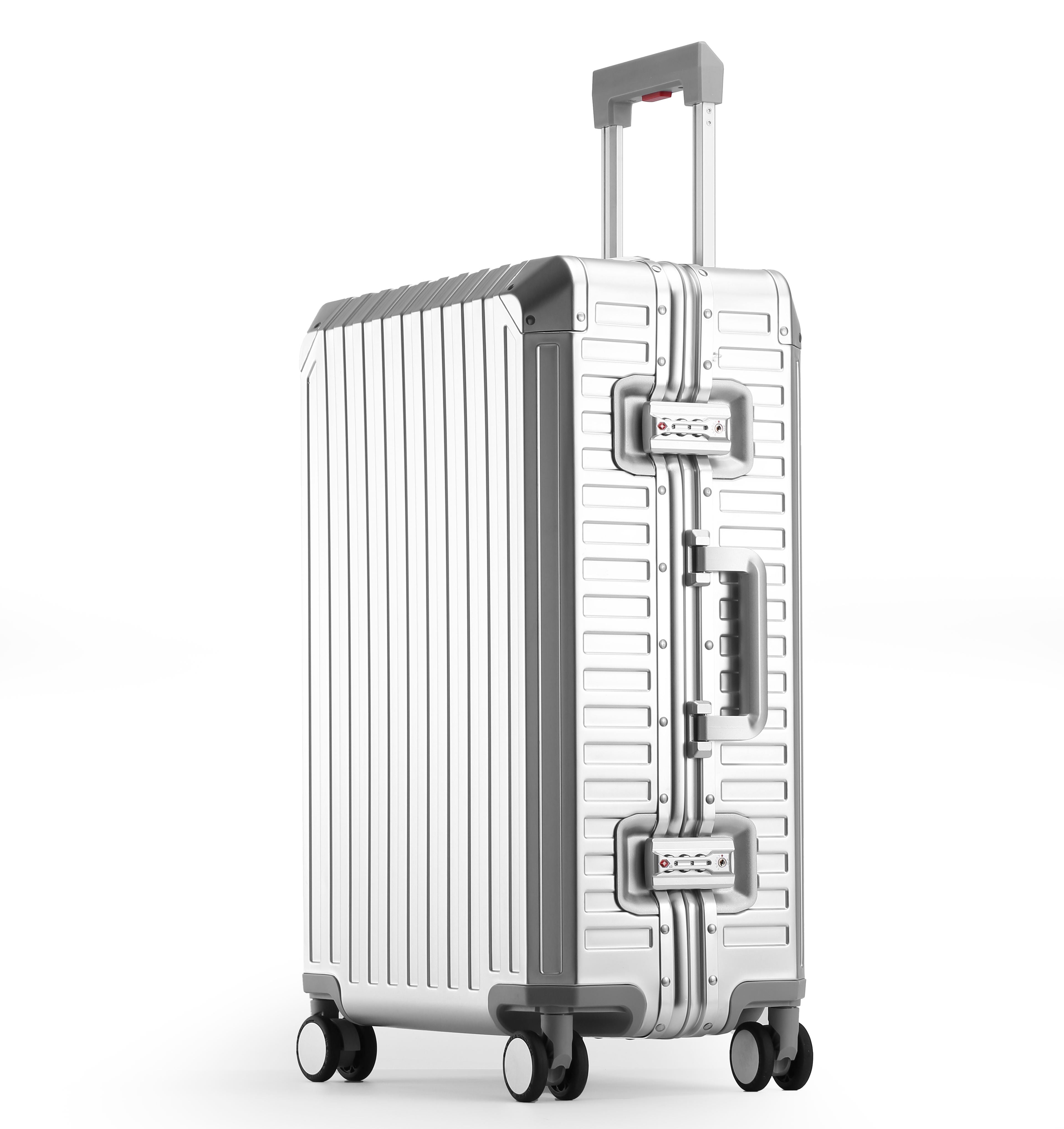 International Carry-On: Aluminum Edition Black