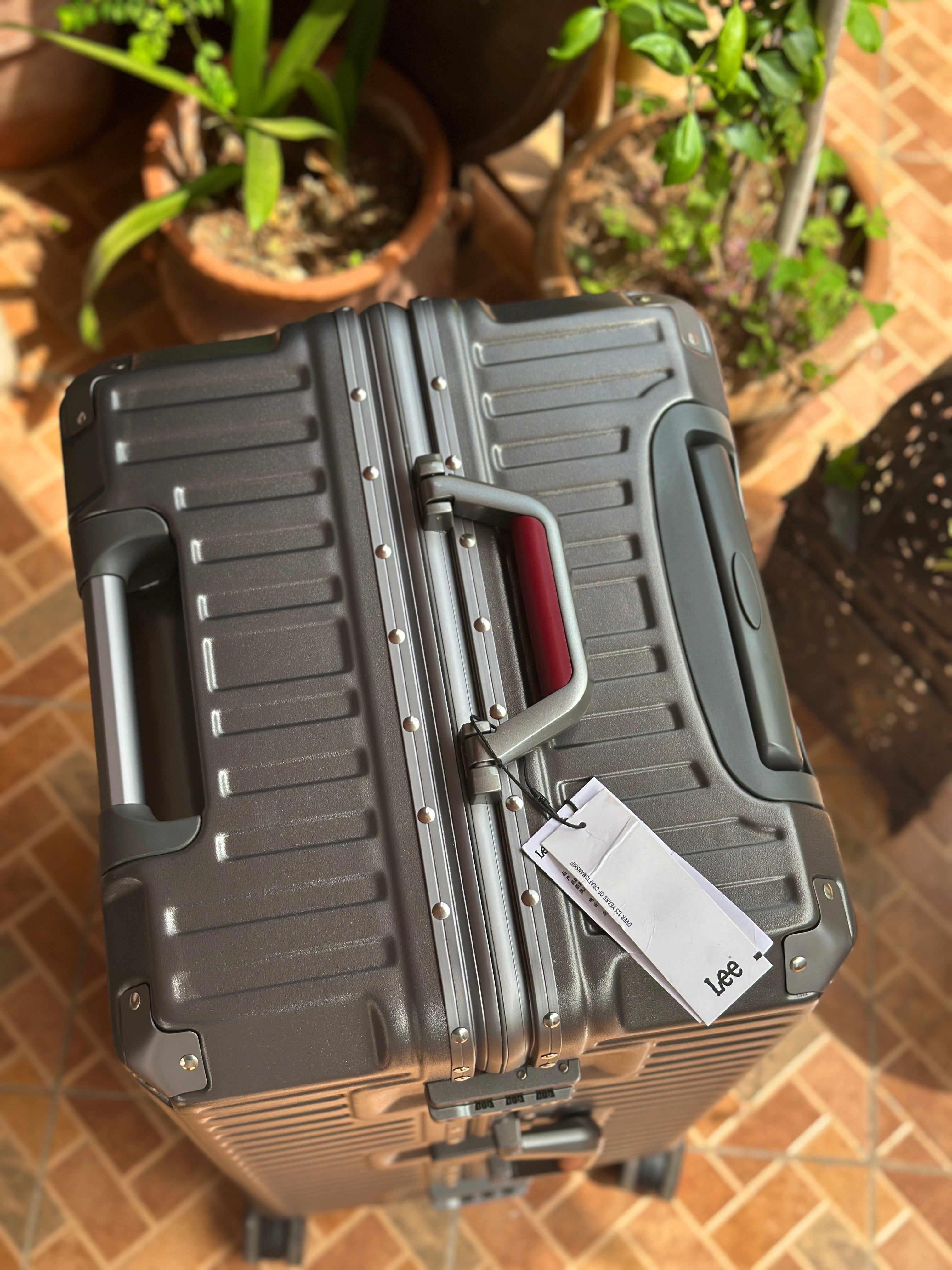 LEE x TORU Aluminum Blend Edition