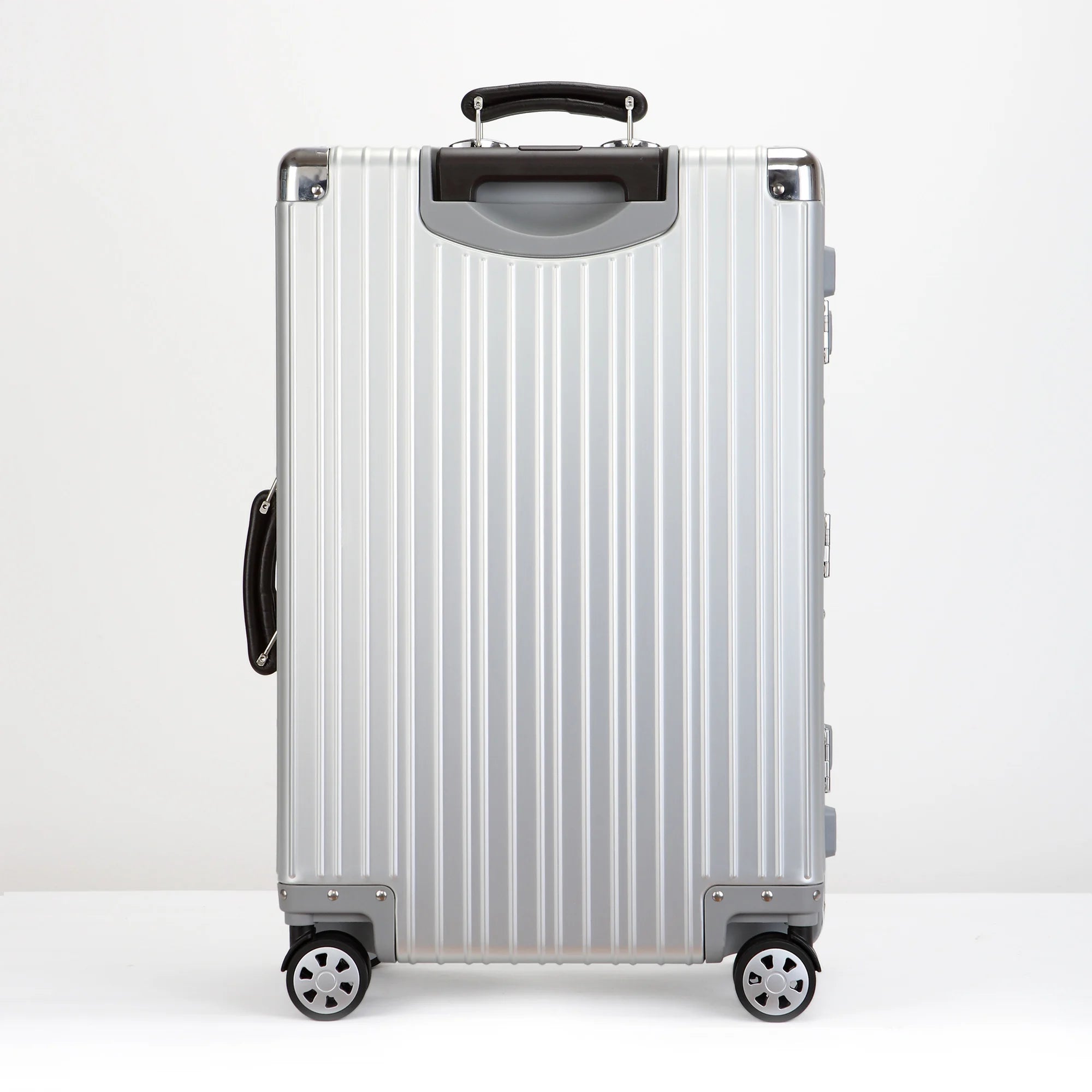Valise AERON en polycarbonate et aluminium mélangés